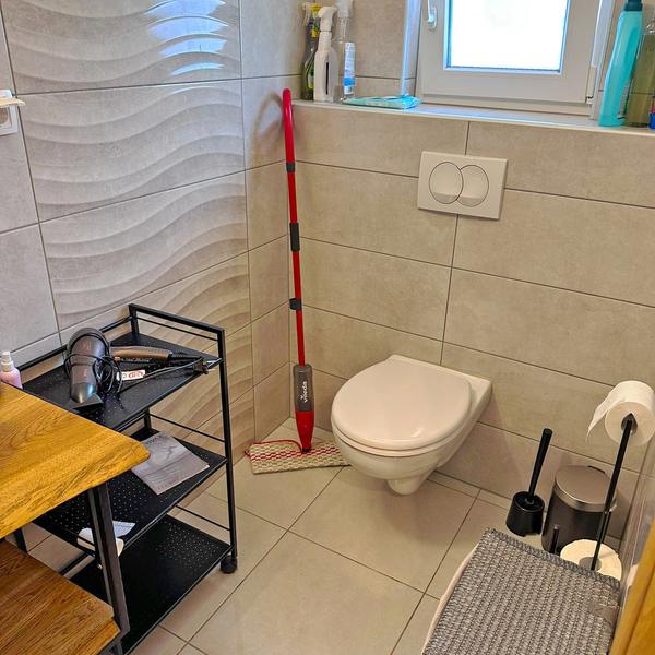 Kupaonica sa sušilom za kosu
